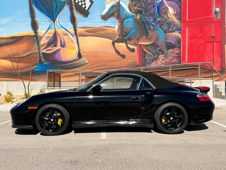 2005 Porsche 996 Turbo - Image 25 of 31