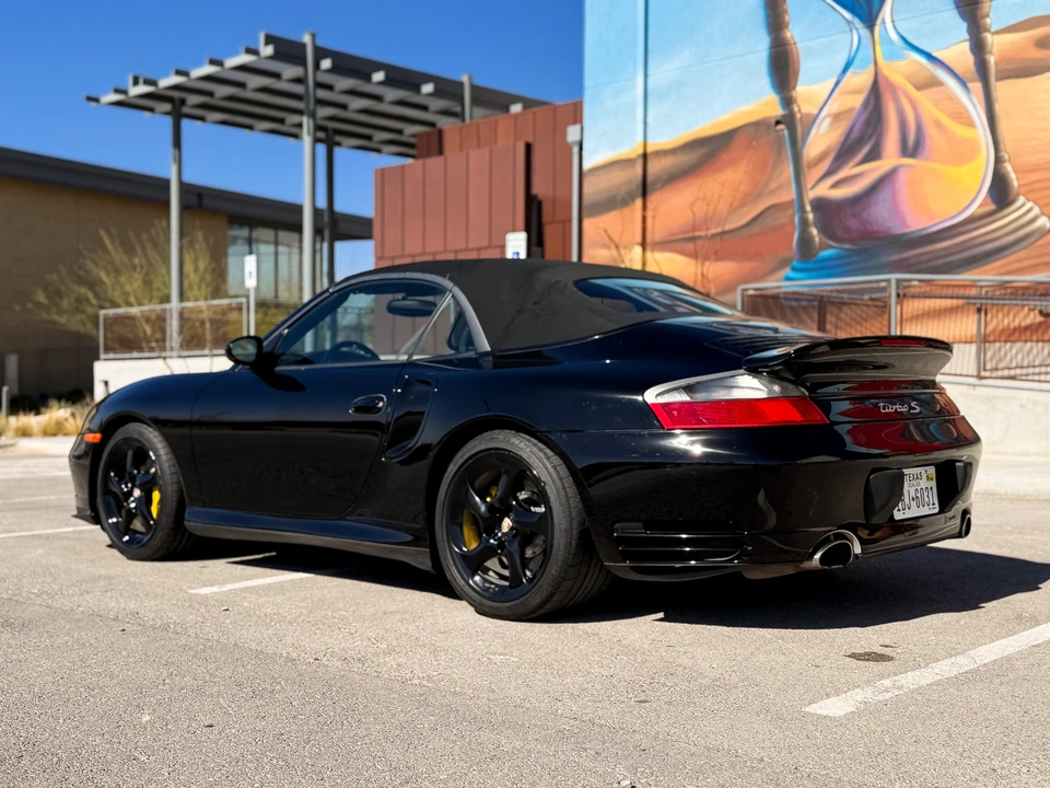 2005 Porsche 996 Turbo - Image 24 of 31