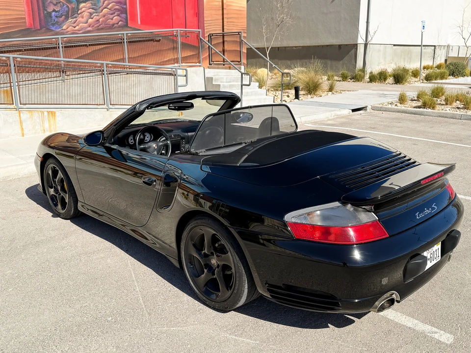 2005 Porsche 996 Turbo - Image 13 of 31