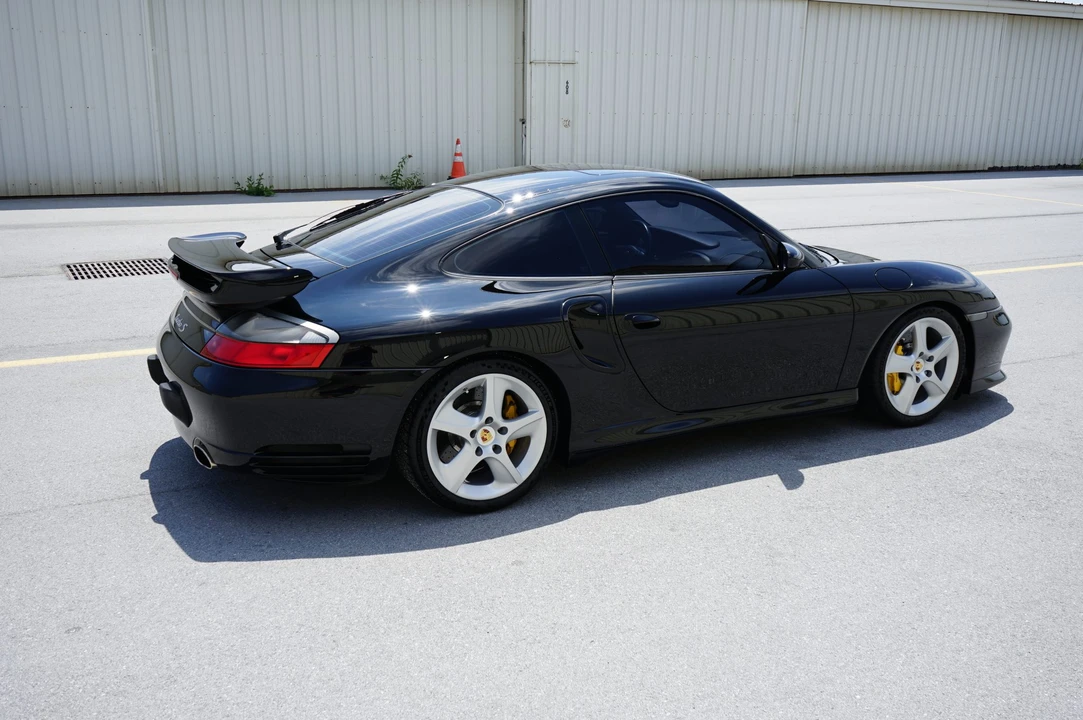 2005 Porsche 996 Turbo - Image 17 of 31