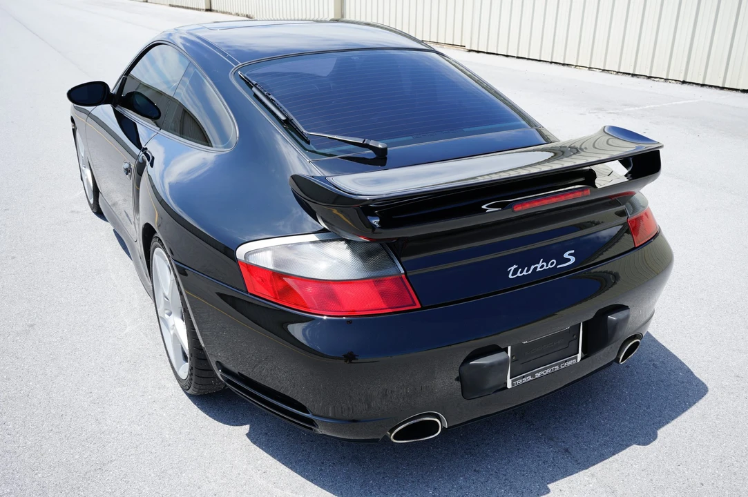 2005 Porsche 996 Turbo - Image 25 of 31