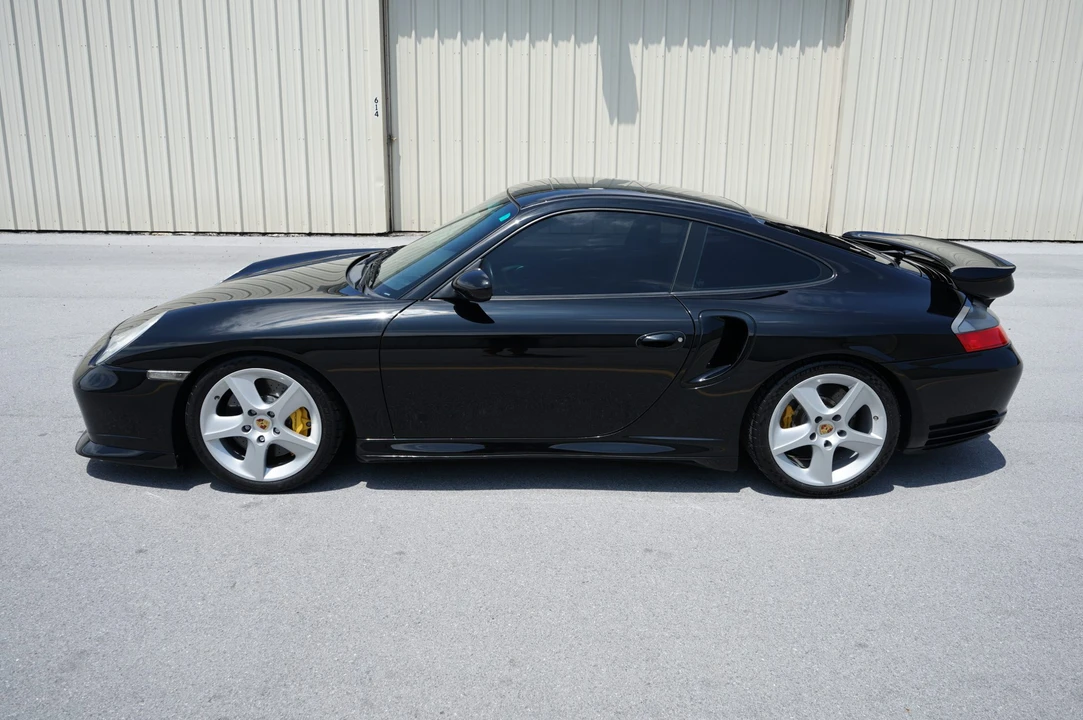 2005 Porsche 996 Turbo - Image 27 of 31