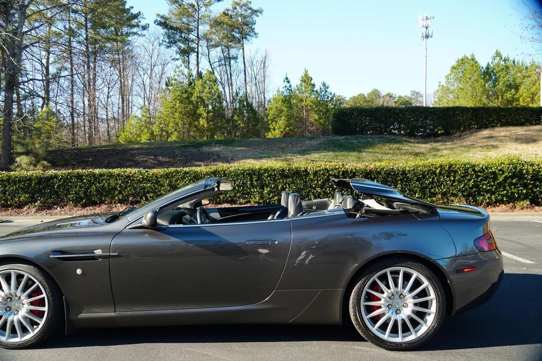 2006 Aston Martin DB9 - Image 25 of 31