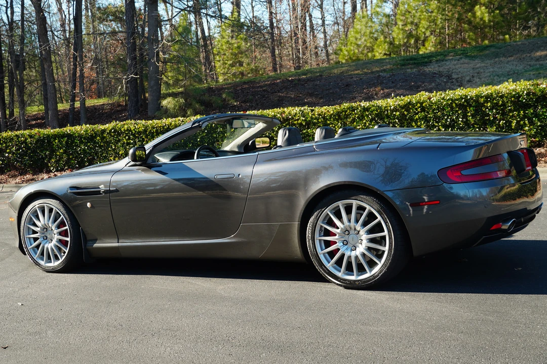 2006 Aston Martin DB9 - Image 13 of 31