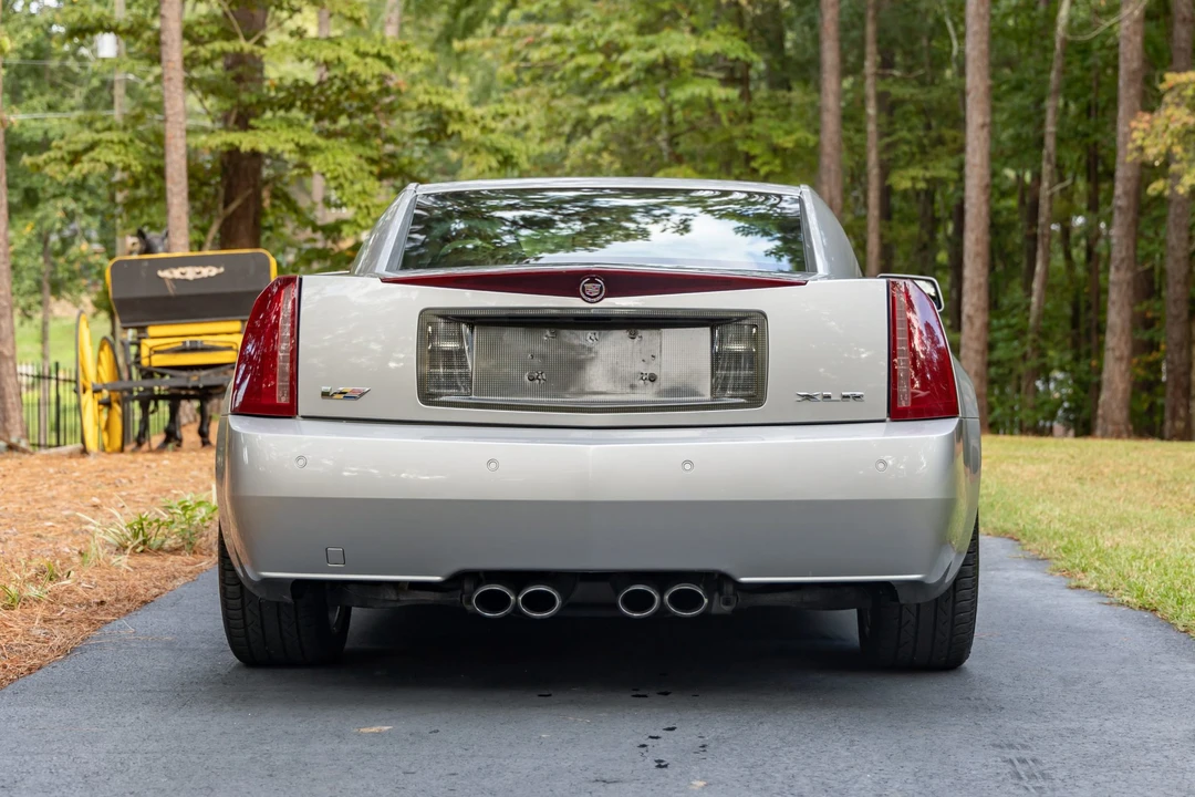 2006 Cadillac XLR-V - Image 7 of 31
