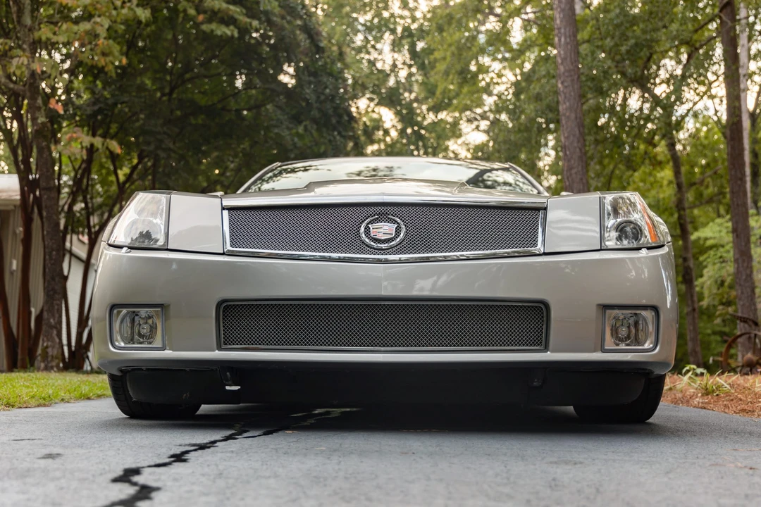 2006 Cadillac XLR-V - Image 14 of 31