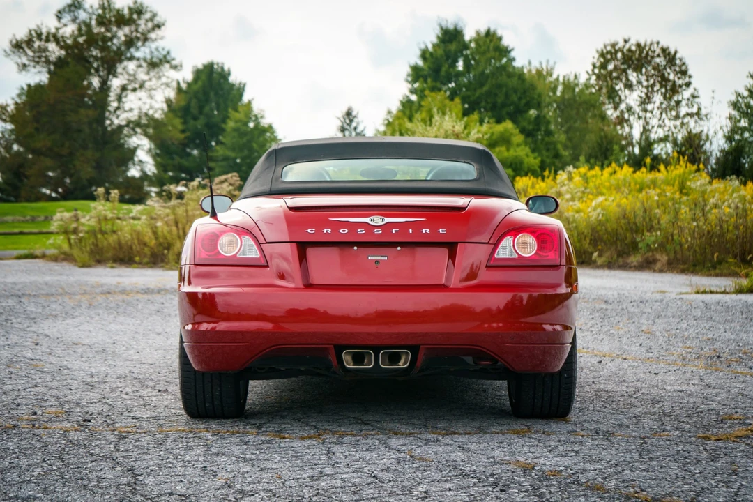 2006 Chrysler Crossfire - Image 9 of 31