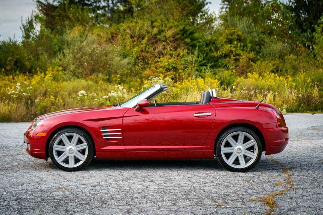 2006 Chrysler Crossfire - Image 21 of 31