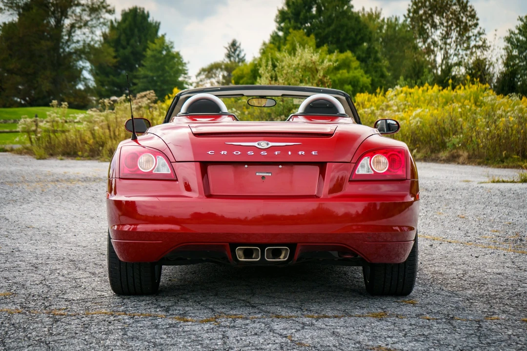 2006 Chrysler Crossfire - Image 24 of 31