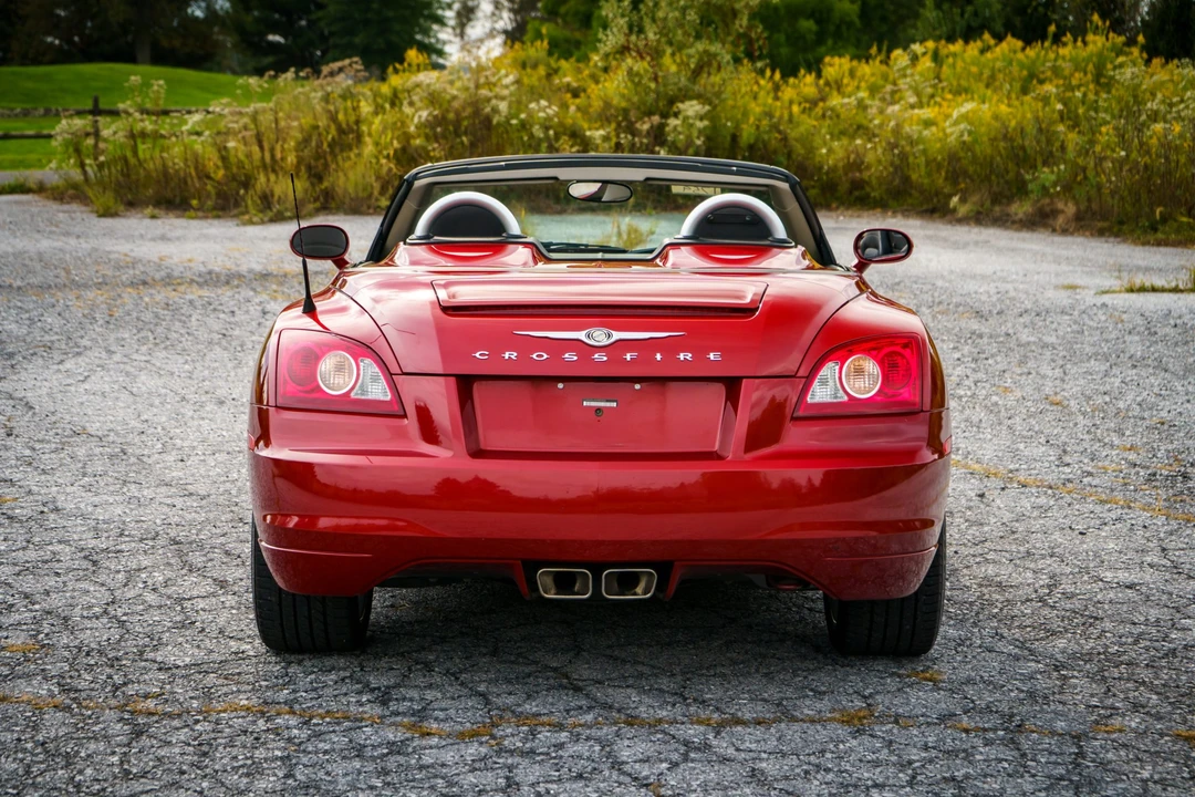 2006 Chrysler Crossfire - Image 25 of 31