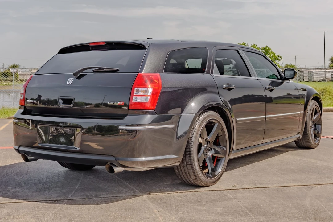 2006 Dodge Magnum SRT8 2nd Gen - Image 8 of 31