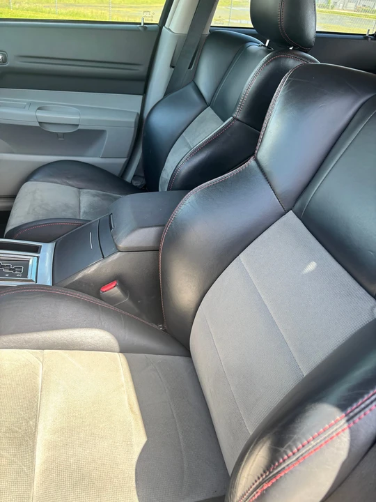 2006 Dodge Magnum SRT8 2nd Gen - Image 28 of 31