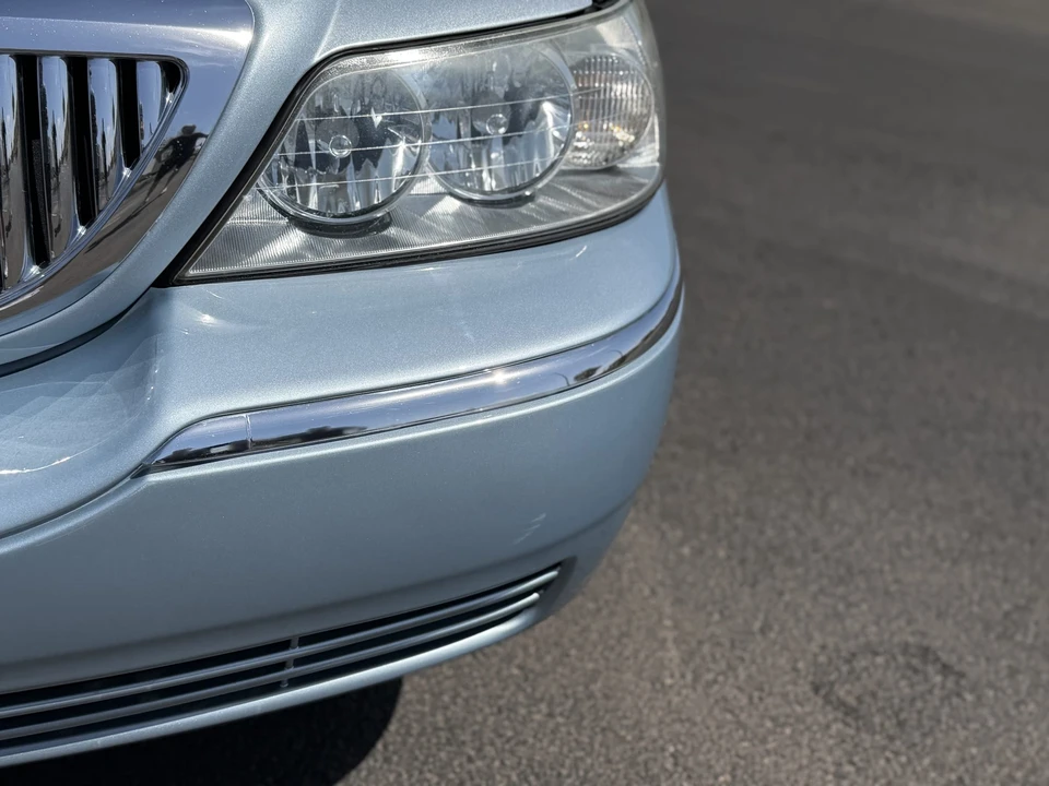 2006 Lincoln Town Car - Image 12 of 31