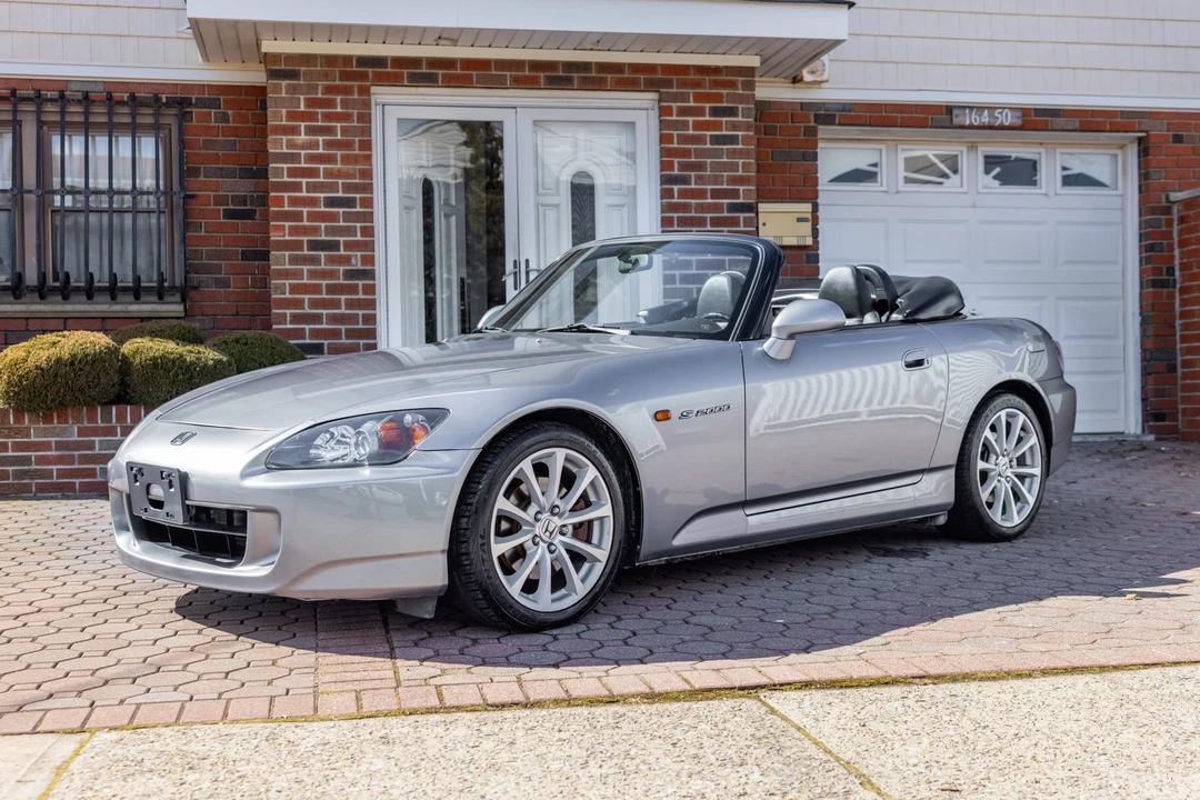 2007 Honda AP2 S2000 - Image 2 of 31