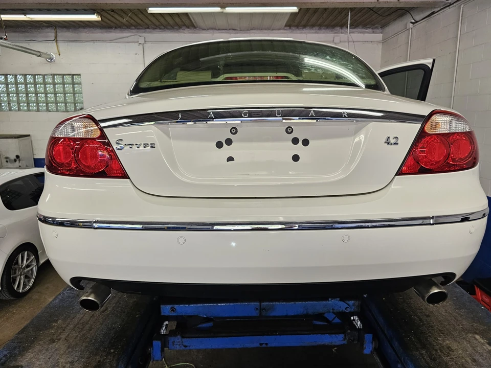 2007 Jaguar S-Type 2nd Gen - Image 30 of 31