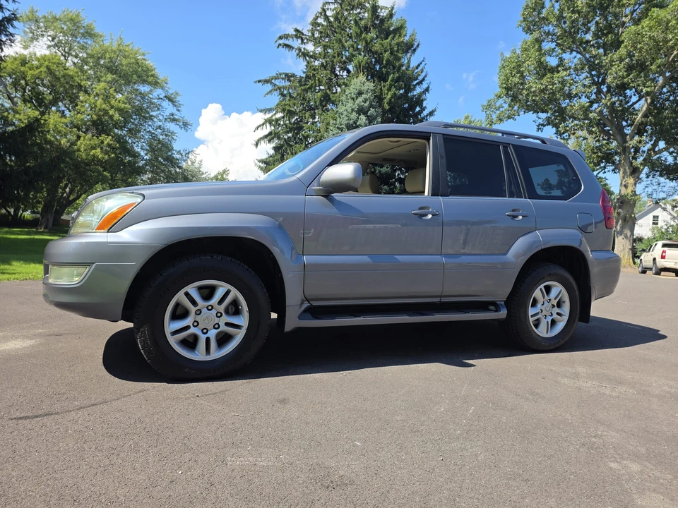 2007 Lexus GX 1st Gen - Image 12 of 31