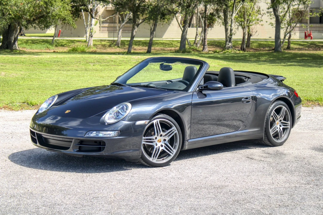 2007 Porsche 997 Carrera 4 - Image 2 of 31