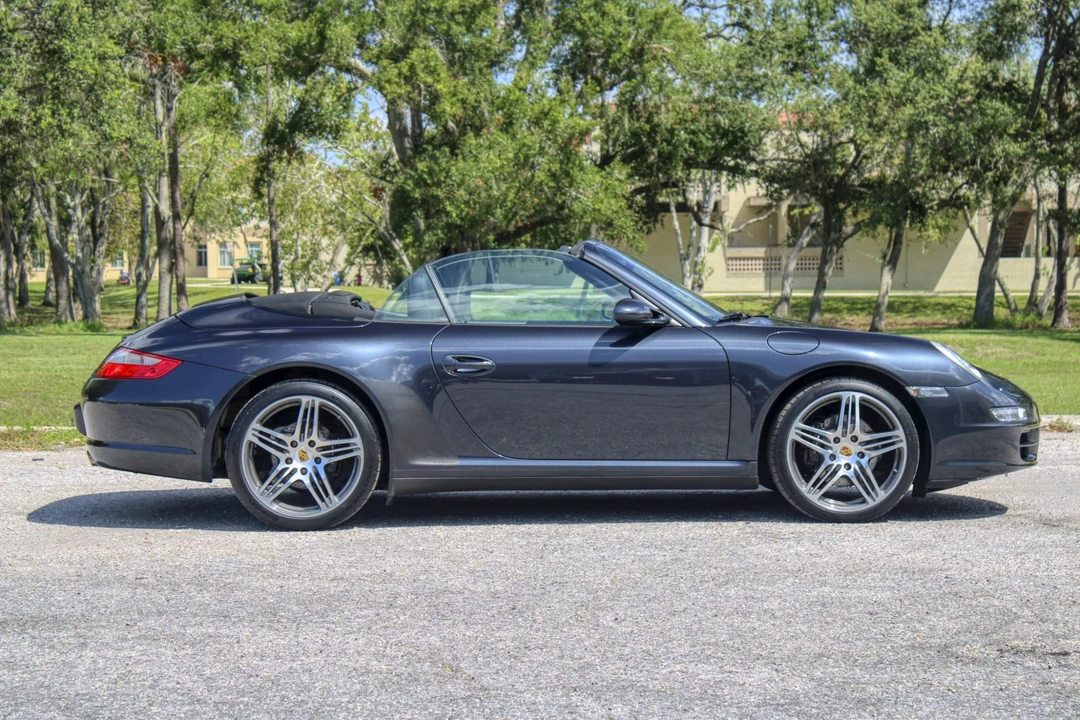 2007 Porsche 997 Carrera 4 - Image 11 of 31