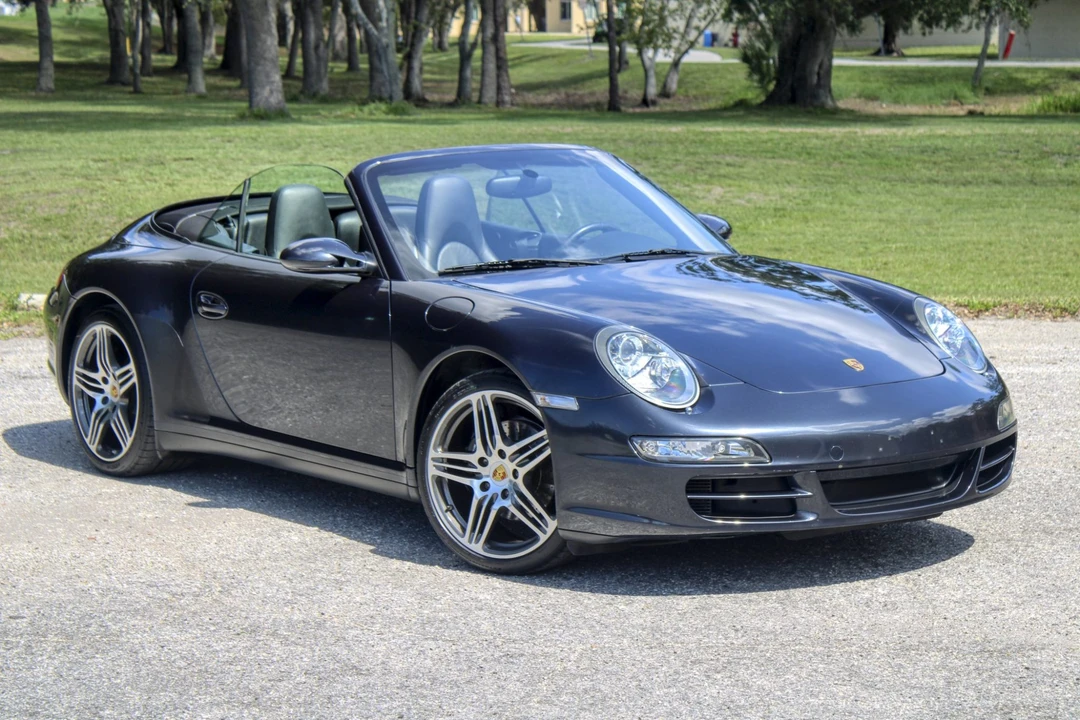 2007 Porsche 997 Carrera 4 - Image 10 of 31