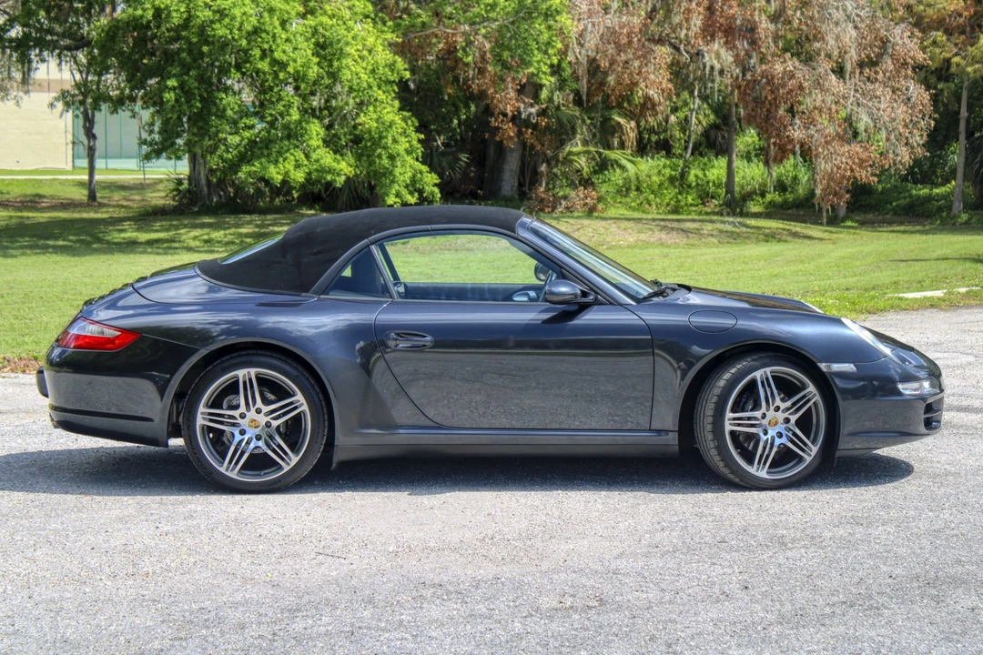 2007 Porsche 997 Carrera 4 - Image 19 of 31