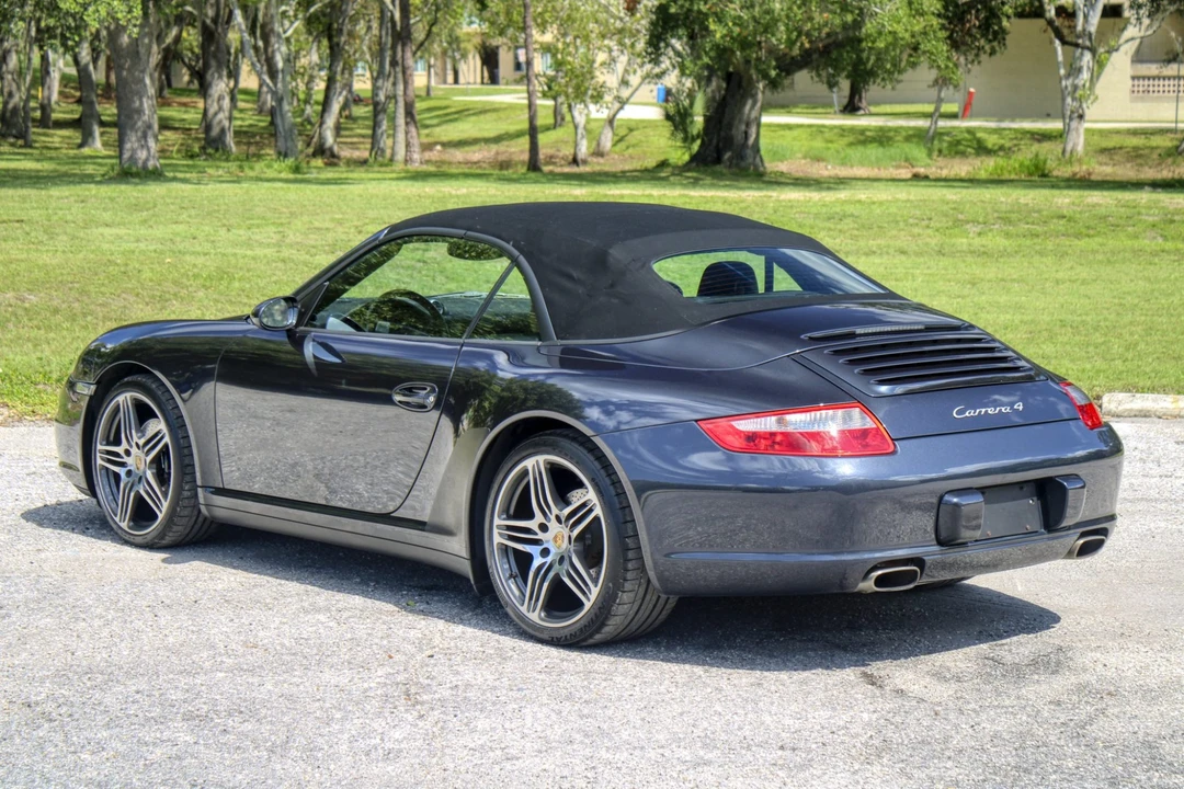 2007 Porsche 997 Carrera 4 - Image 23 of 31