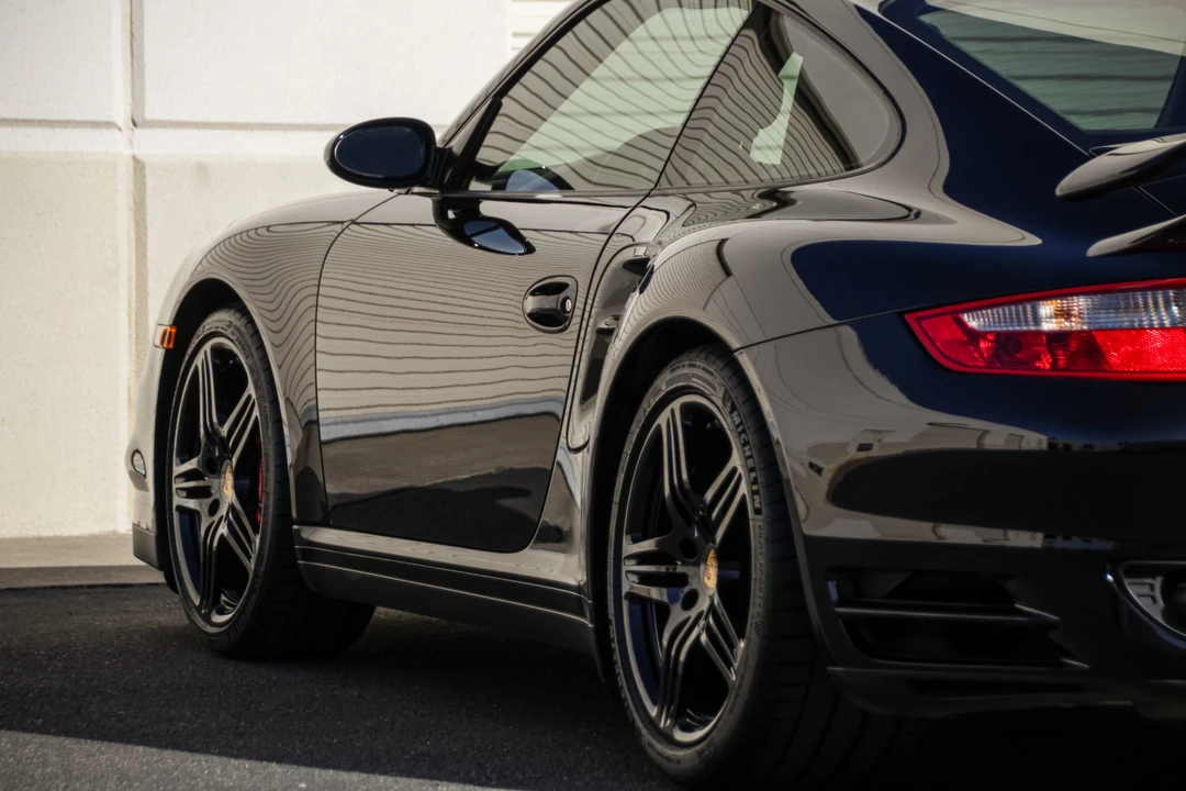 2007 Porsche 997 Turbo - Image 30 of 31