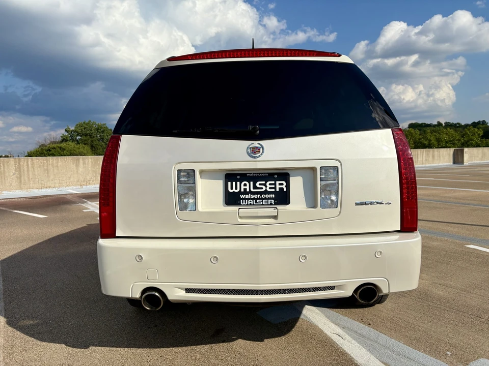 2008 Cadillac SRX - Image 10 of 31