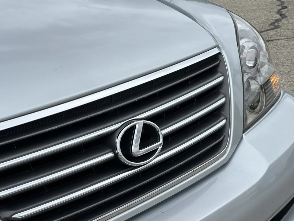 2008 Lexus GX 1st Gen - Image 28 of 31