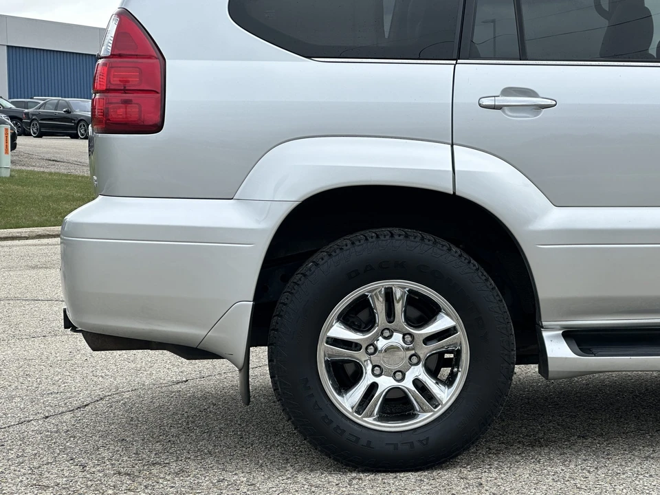 2008 Lexus GX 1st Gen - Image 21 of 31
