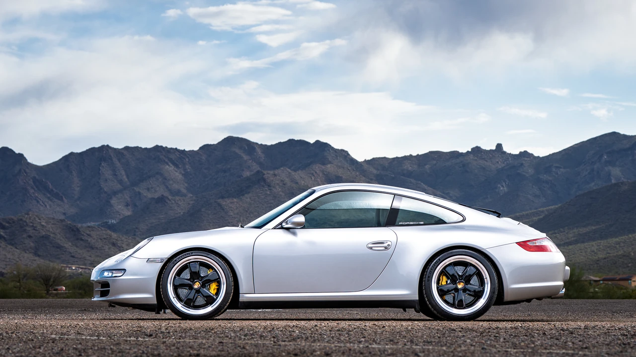 2008 Porsche 997 Carrera 4S - Image 12 of 31