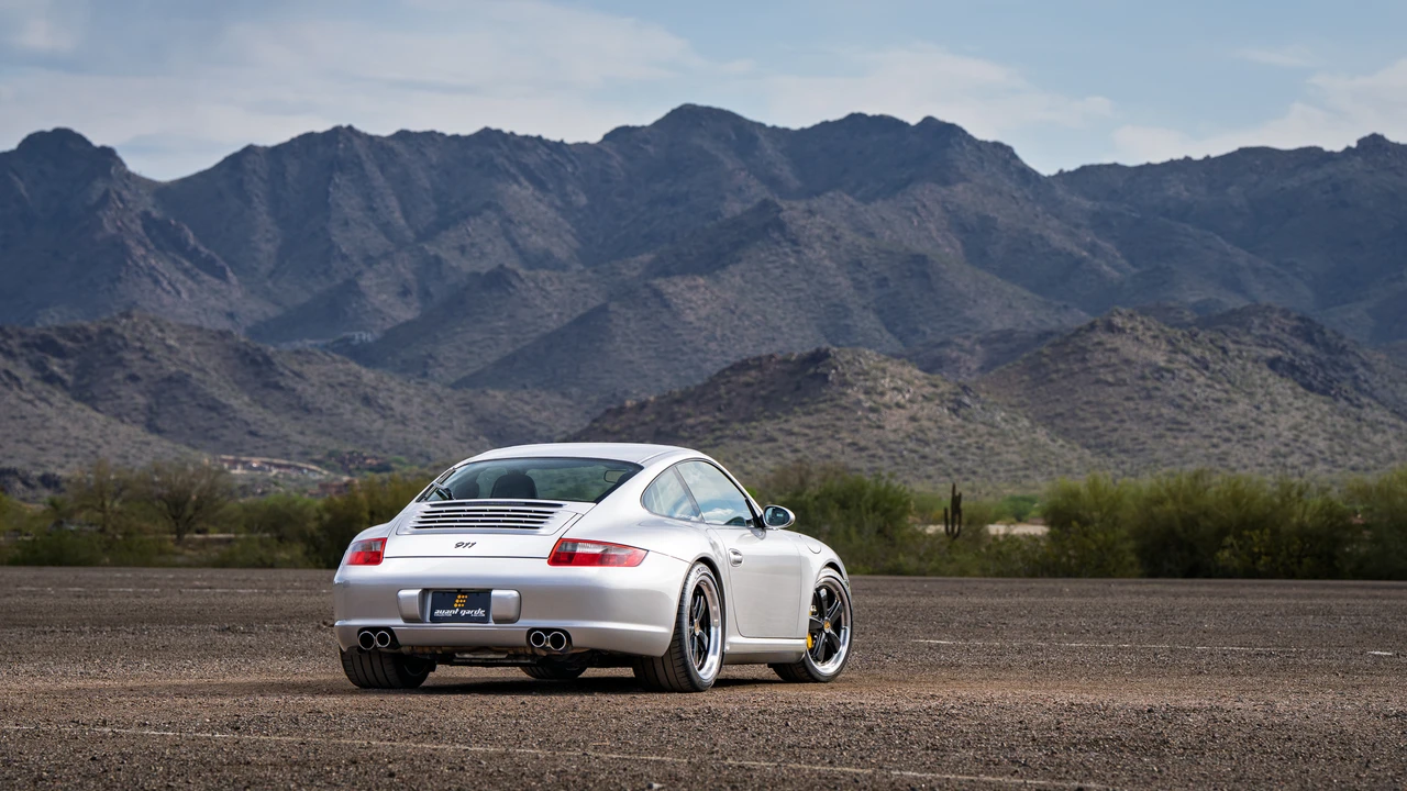 2008 Porsche 997 Carrera 4S - Image 22 of 31
