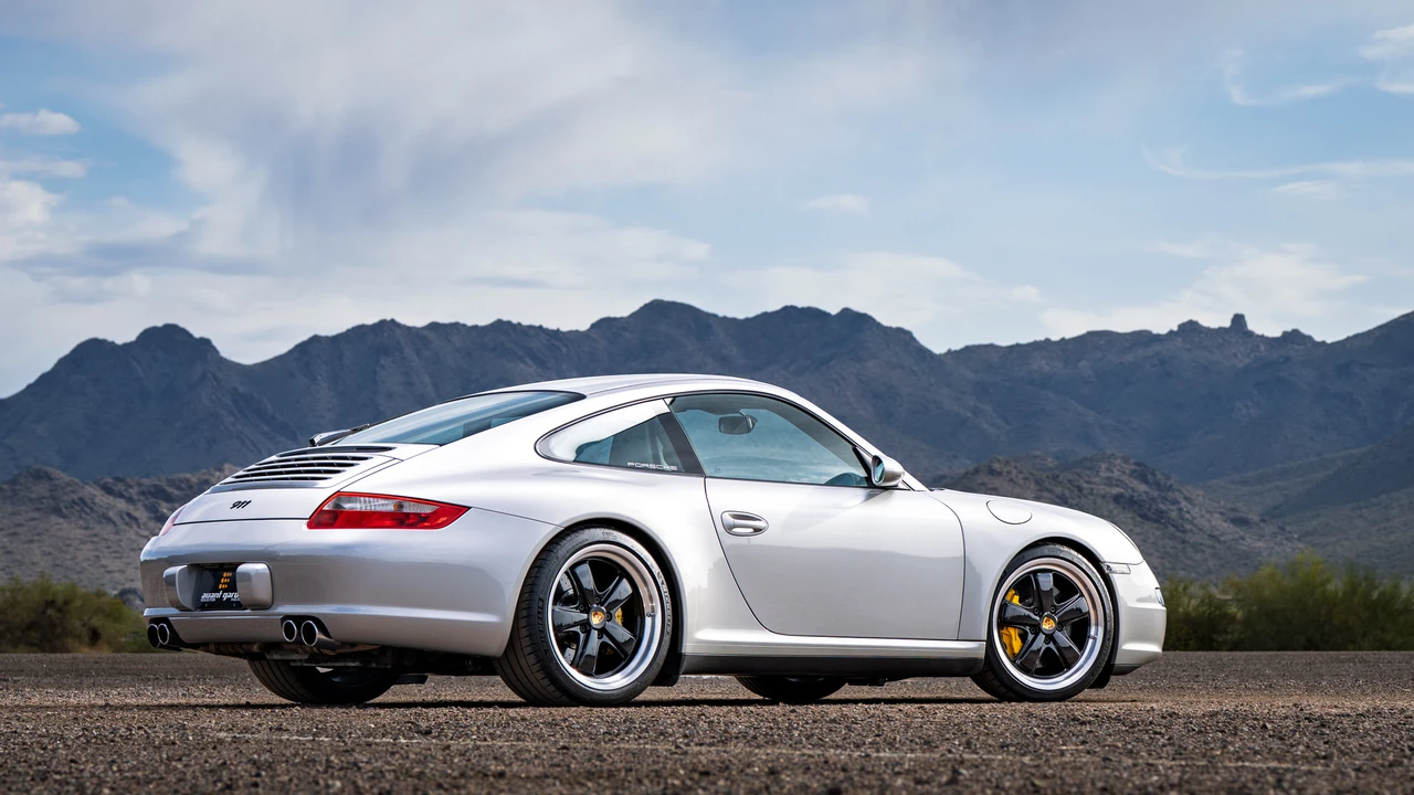 2008 Porsche 997 Carrera 4S - Image 25 of 31