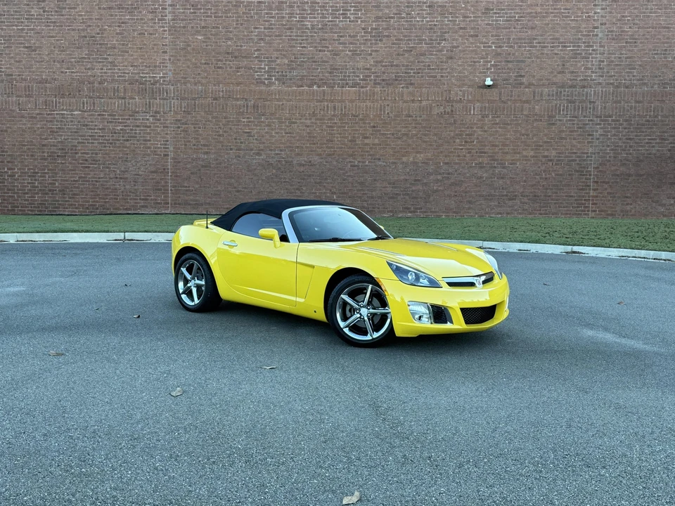 2008 Saturn Sky Red Line - Image 26 of 31