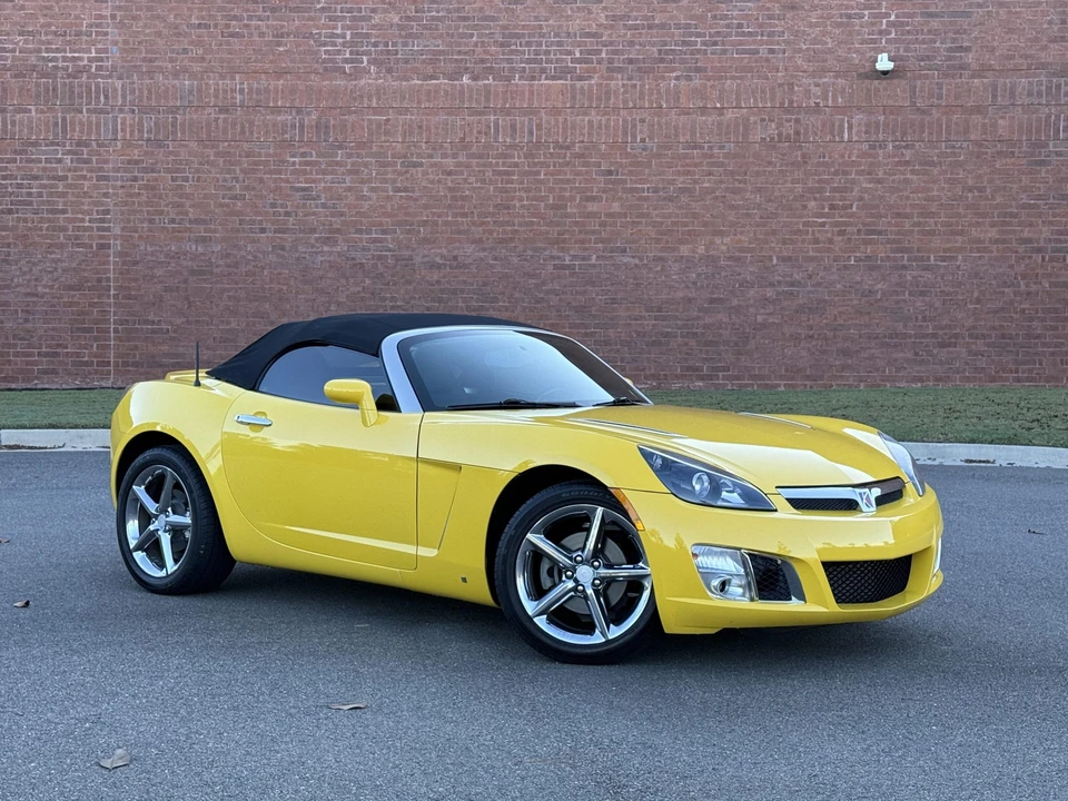 2008 Saturn Sky Red Line - Image 25 of 31