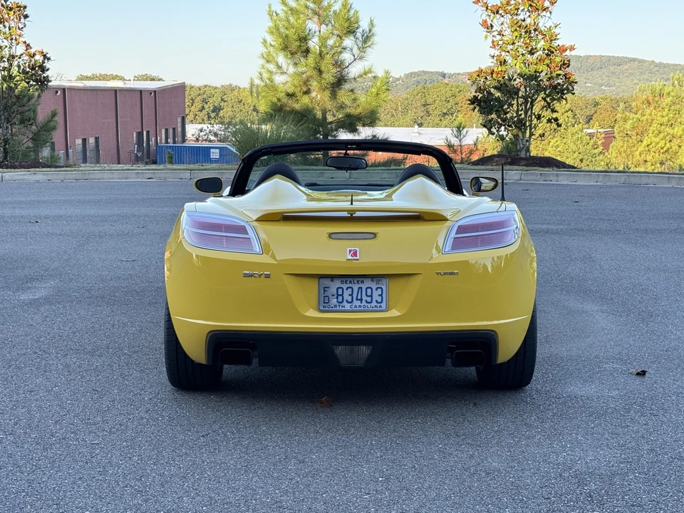 2008 Saturn Sky Red Line - Image 20 of 31