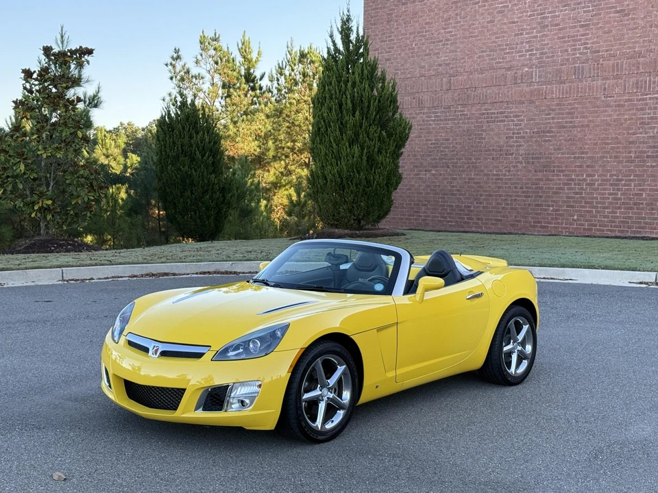 2008 Saturn Sky Red Line - Image 16 of 31