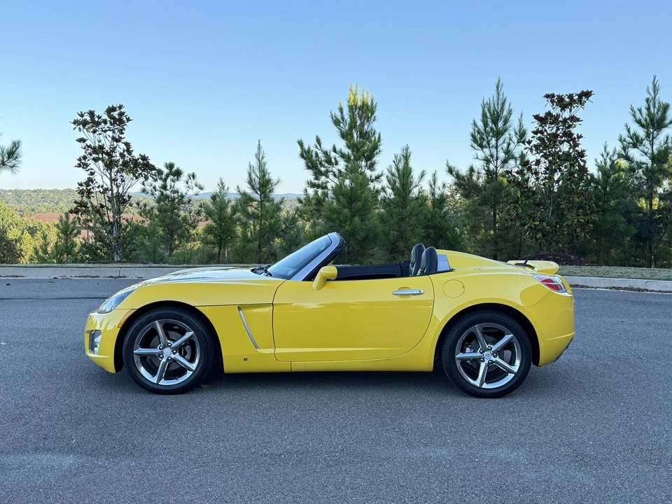 2008 Saturn Sky Red Line - Image 18 of 31