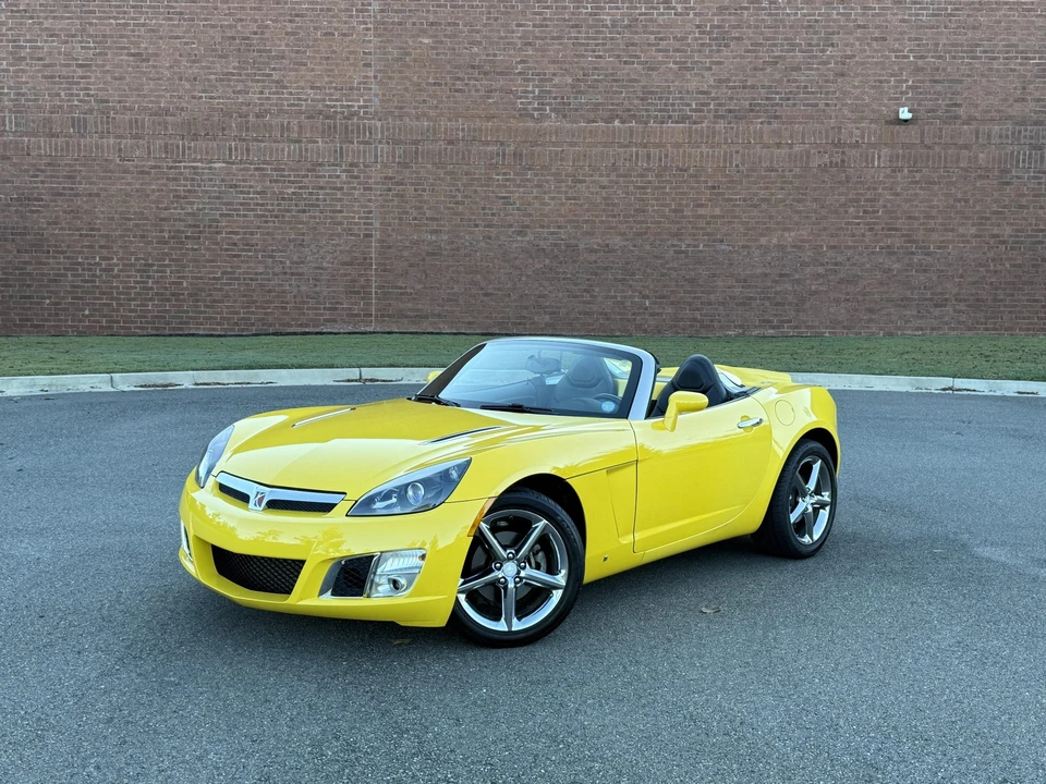 2008 Saturn Sky Red Line - Image 15 of 31
