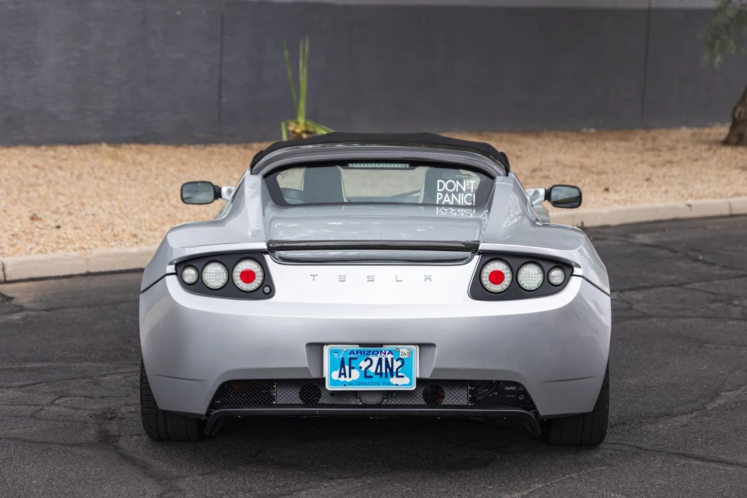 2008 Tesla Roadster - Image 9 of 31