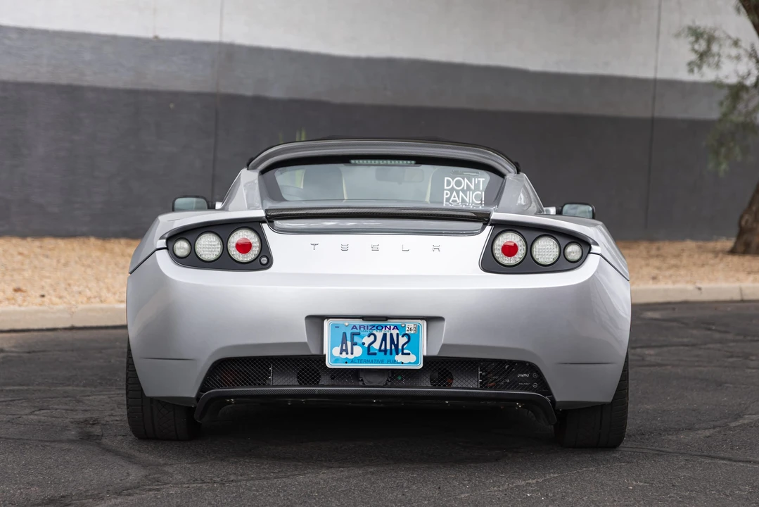 2008 Tesla Roadster - Image 10 of 31