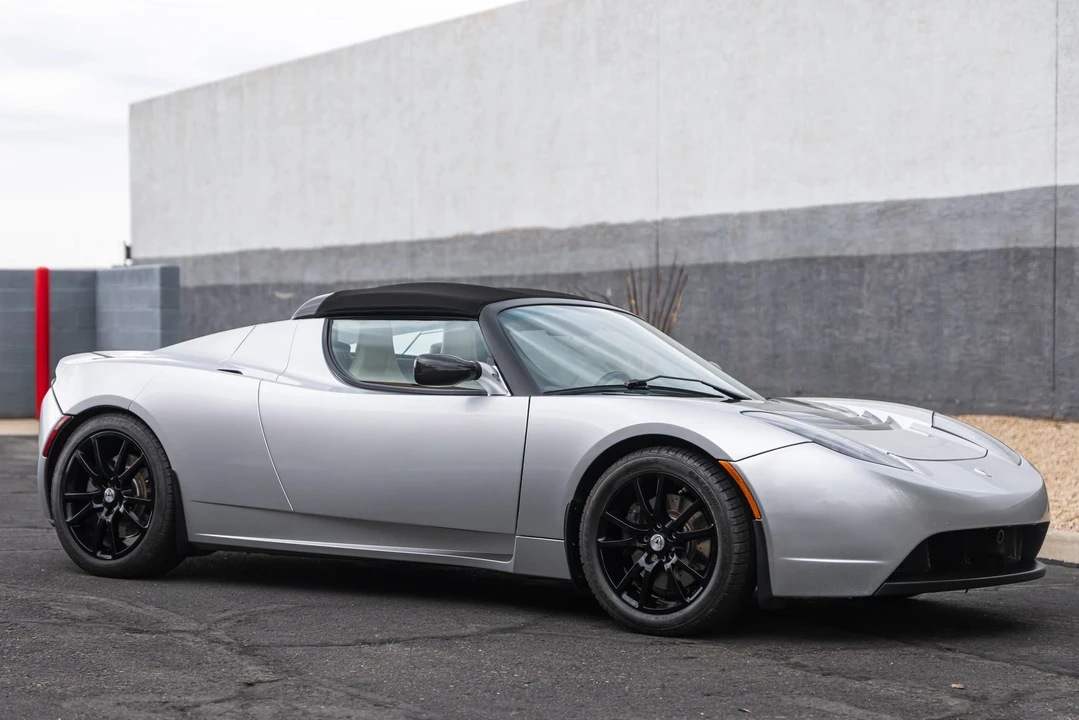 2008 Tesla Roadster - Image 15 of 31