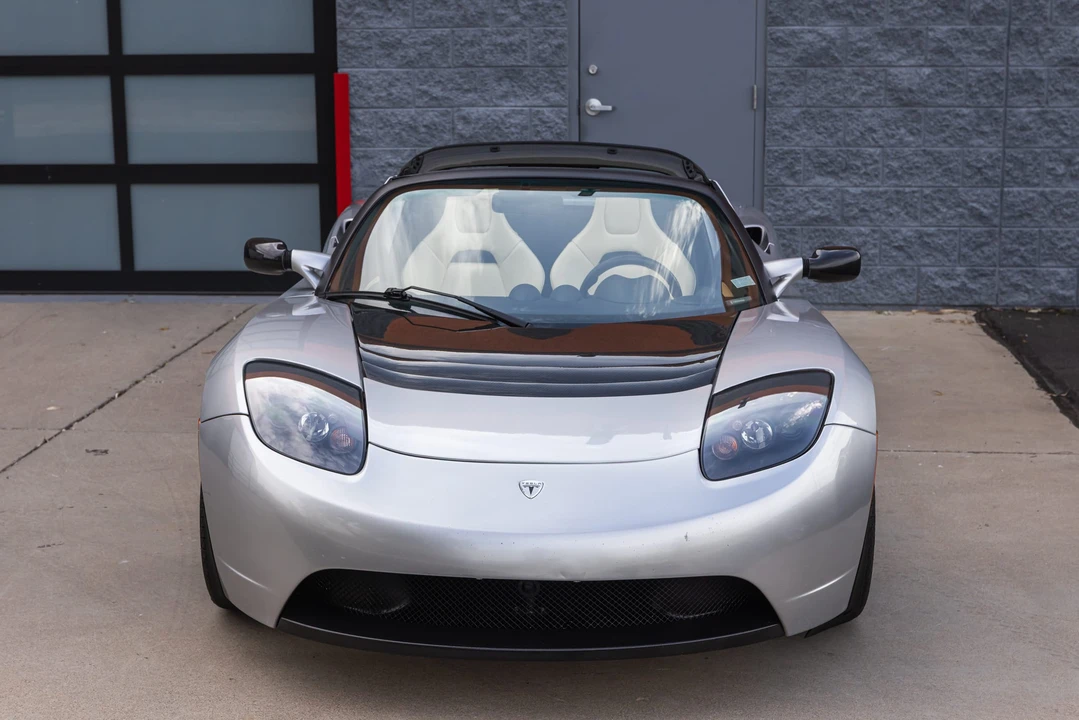 2008 Tesla Roadster - Image 18 of 31
