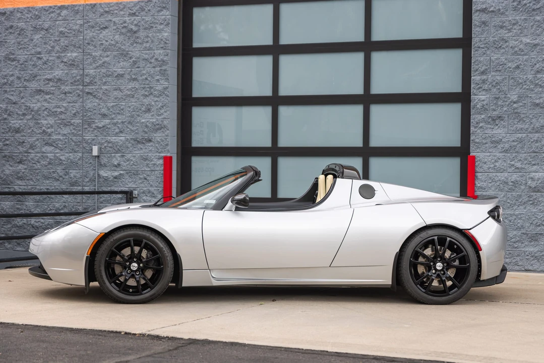 2008 Tesla Roadster - Image 21 of 31