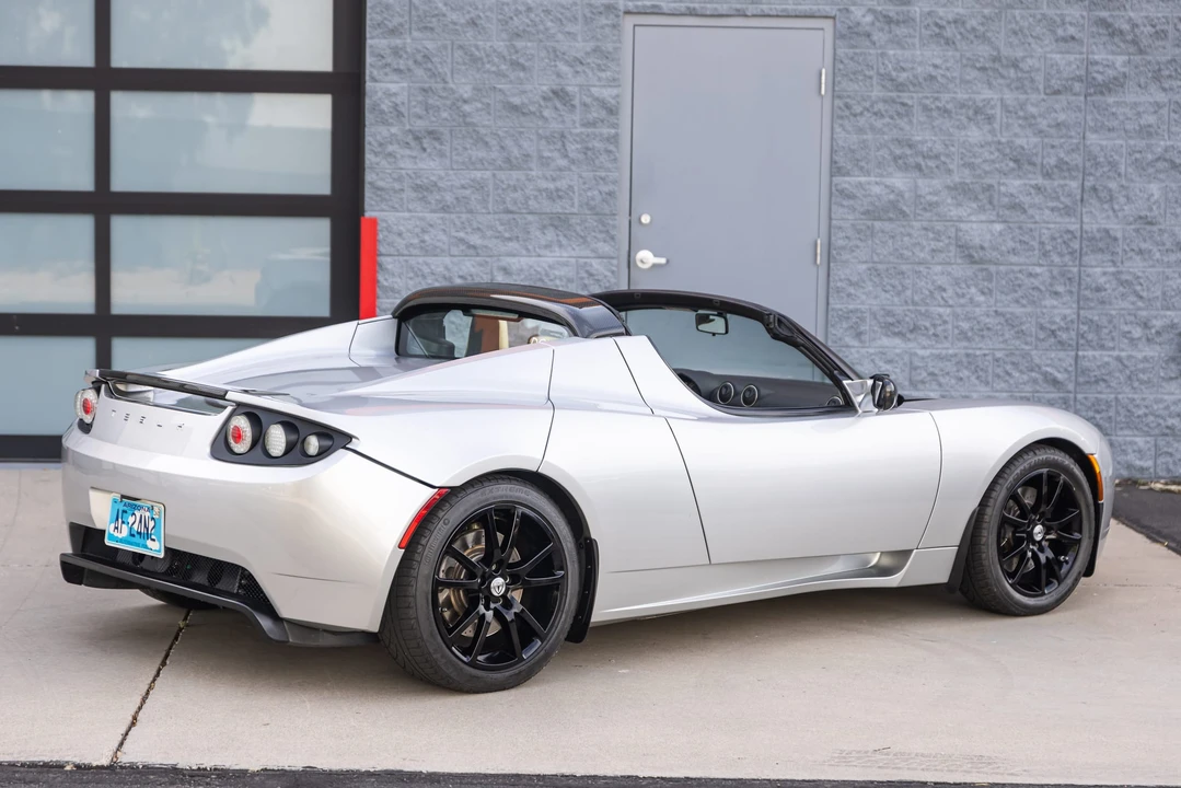 2008 Tesla Roadster - Image 27 of 31