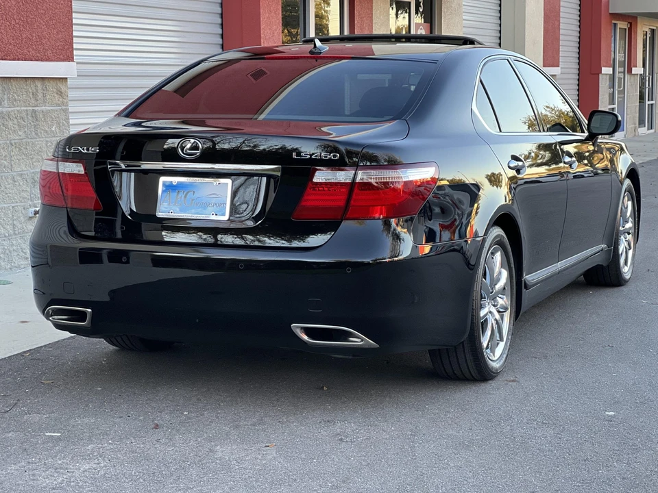 2009 Lexus LS 4th Gen - Image 14 of 31