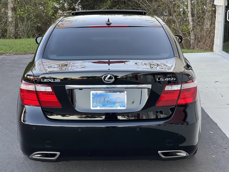2009 Lexus LS 4th Gen - Image 15 of 31