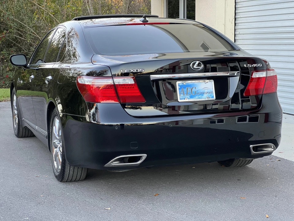 2009 Lexus LS 4th Gen - Image 18 of 31