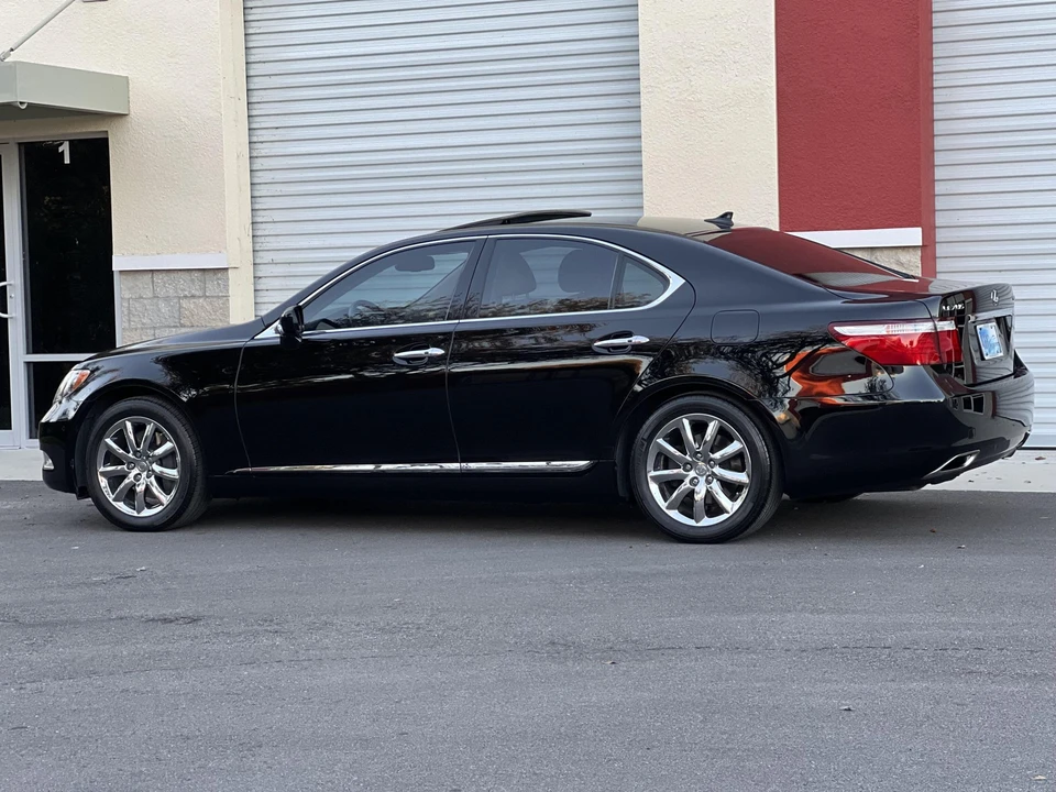 2009 Lexus LS 4th Gen - Image 22 of 31
