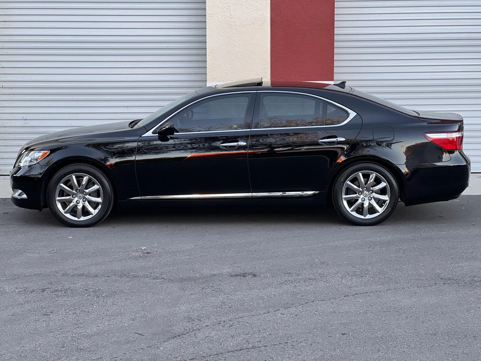2009 Lexus LS 4th Gen - Image 27 of 31