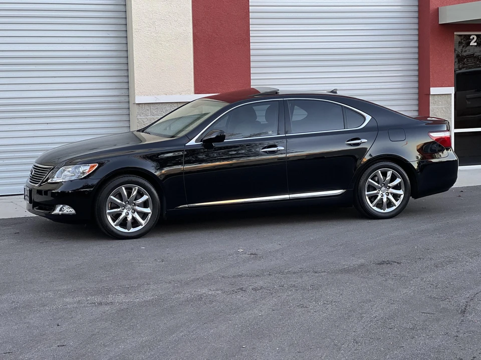 2009 Lexus LS 4th Gen - Image 30 of 31